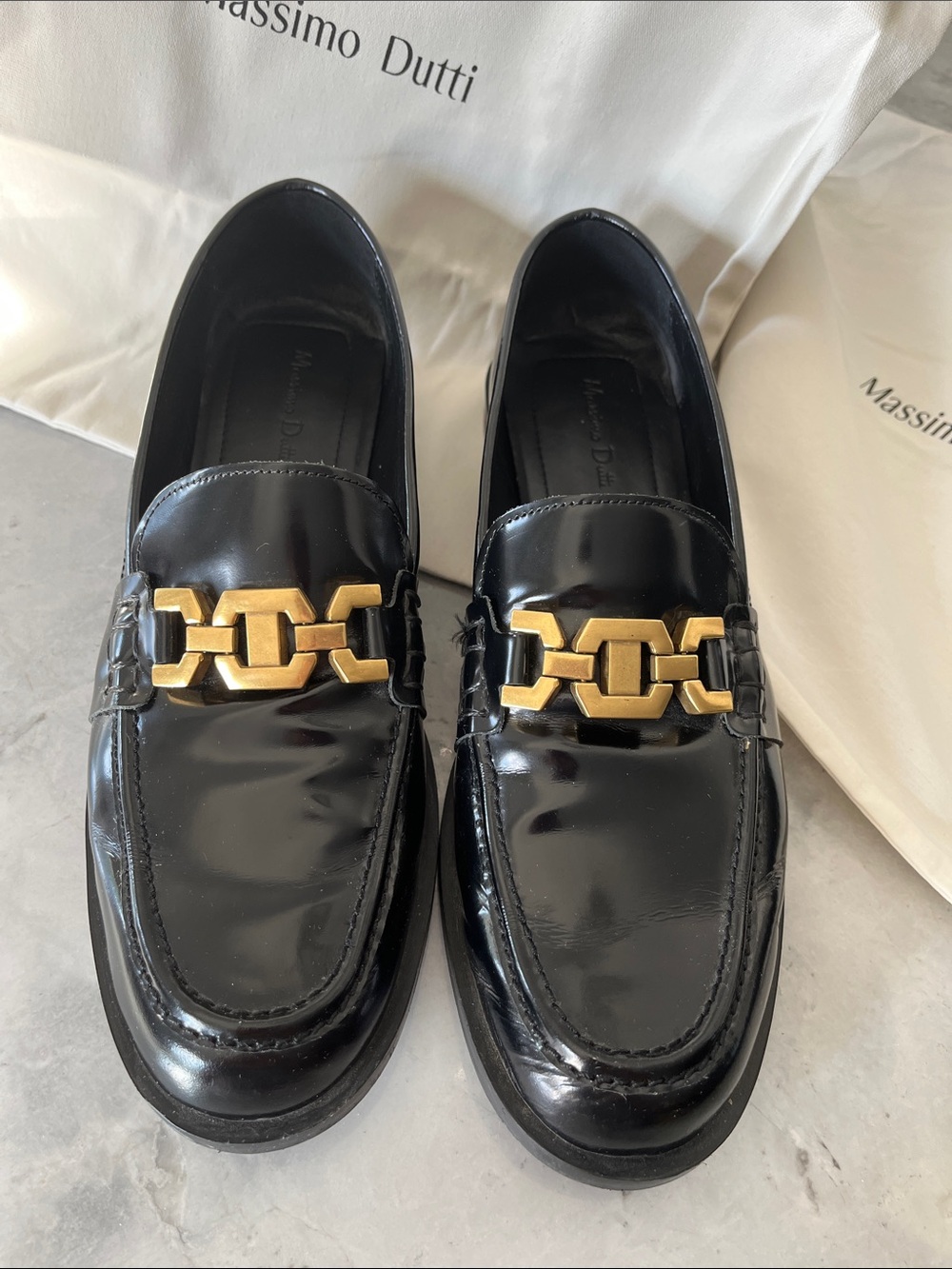 Massimo Dutti Black Patent Leather Loafers with Gold Chain